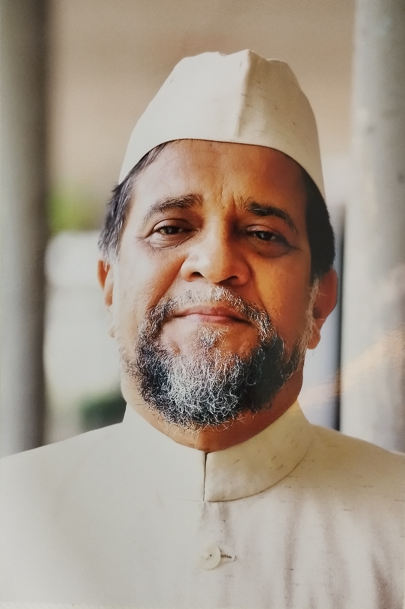 Dr. Shah Kawthar Mustafa Abululayee
